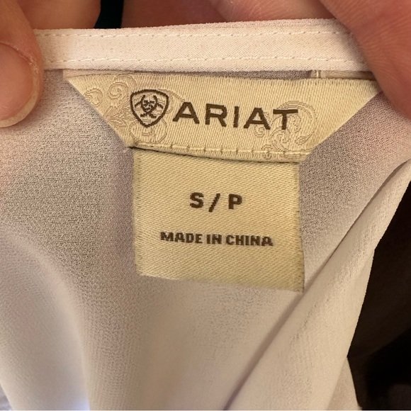 Ariat White Embroidered Blouse - Picture 4 of 4